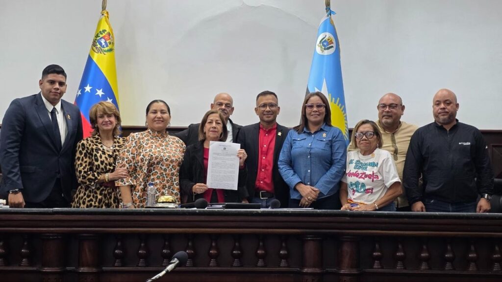 El Consejo Legislativo del Estado Zulia (CLEZ) aprobó de manera unánime, un acuerdo en apoyo defensa de la soberanía venezolana sobre el Esequibo