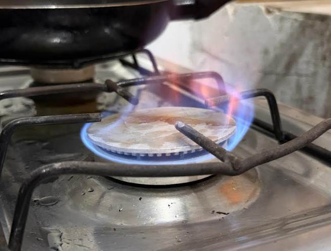El alcalde Héctor Soto consolidó el servicio de gas doméstico en San Francisco Zulia, conectando a más de 130 familias a la red