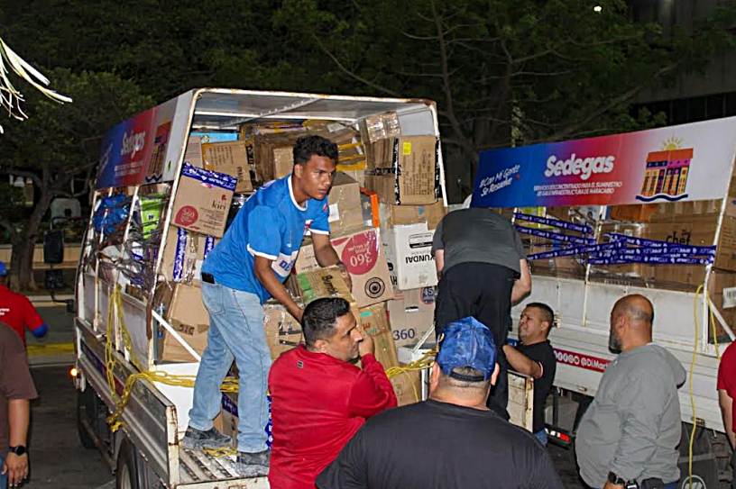 La Alcaldía tramitó más de 300 toneladas de ayuda humanitaria en Maracaibo para damnificados por los terremotos