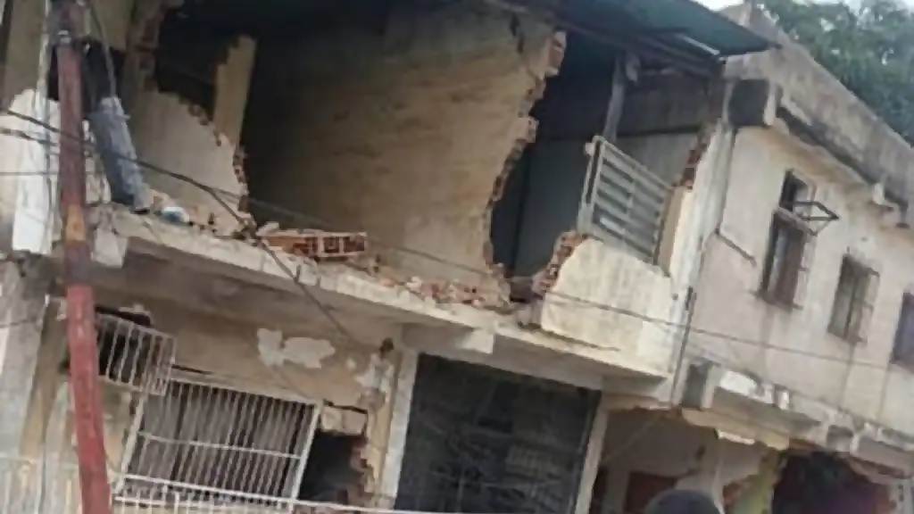 Rescatistas cubanos llegan a Venezuela para apoyar en la búsqueda de sobrevivientes tras los históricos terremotos en Carabobo y la región central