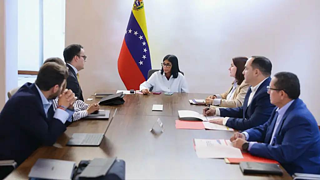 Delcy Rodríguez coordinó el Plan Ejecutivo Renacer 2026 con el gabinete económico y PDVSA