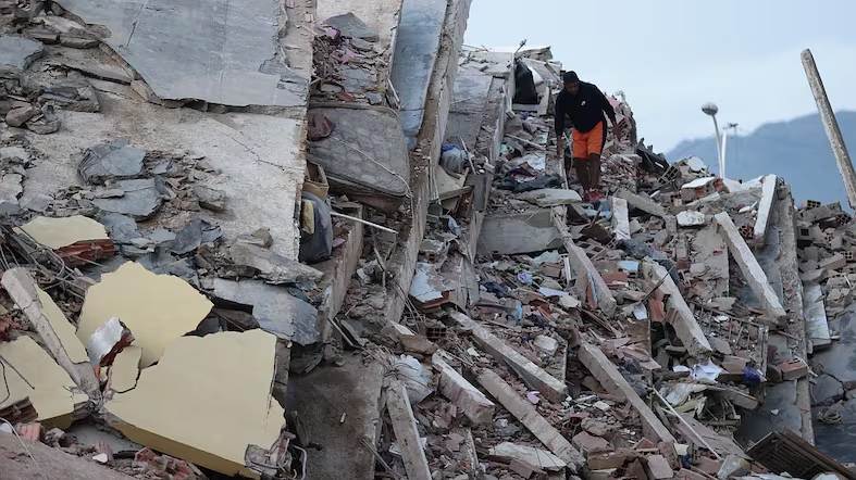 Conoce cómo identificar grietas peligrosas y reportar los daños estructurales tras el reciente terremoto en Venezuela