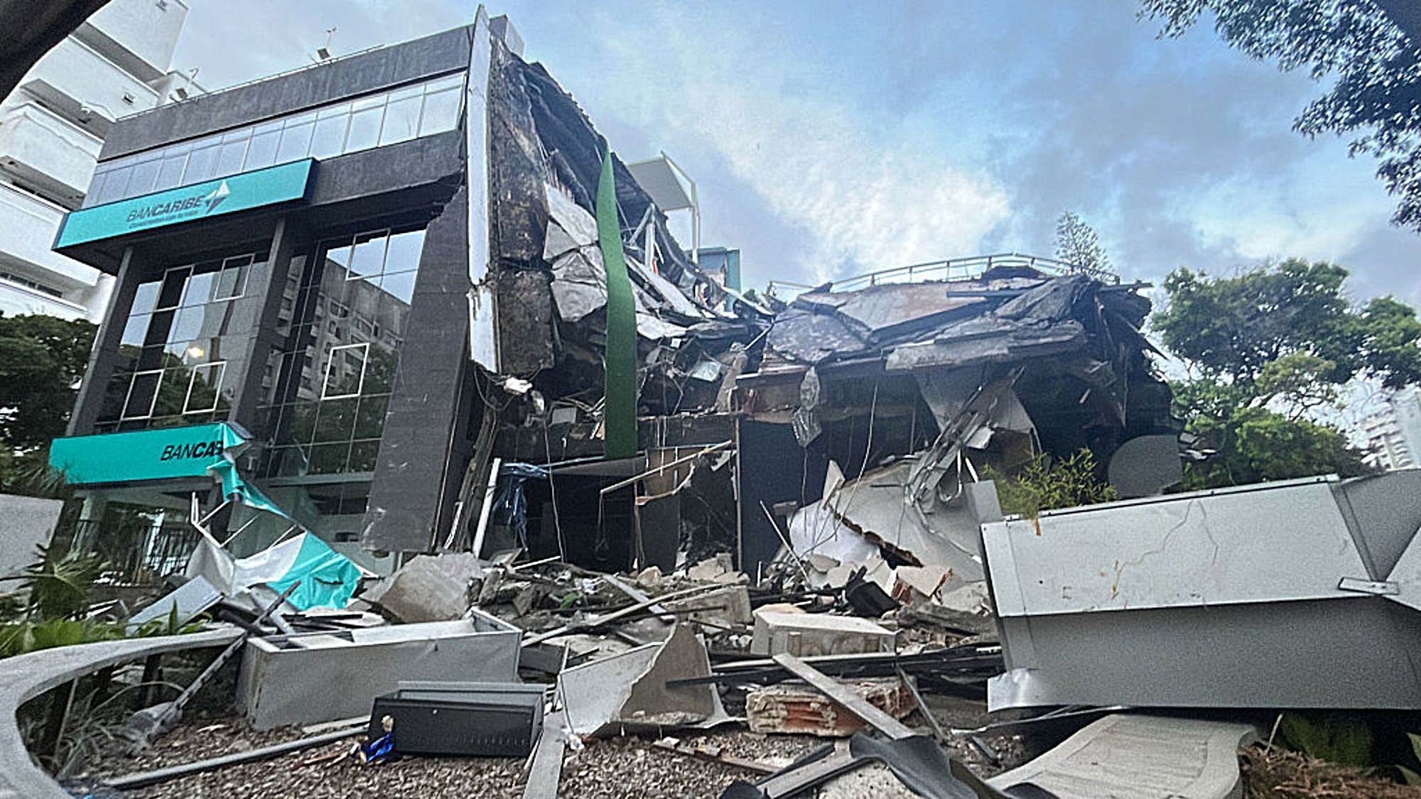 Suben a 589 los fallecidos por el doble terremoto en Venezuela. Delcy Rodríguez reportó 214 réplicas