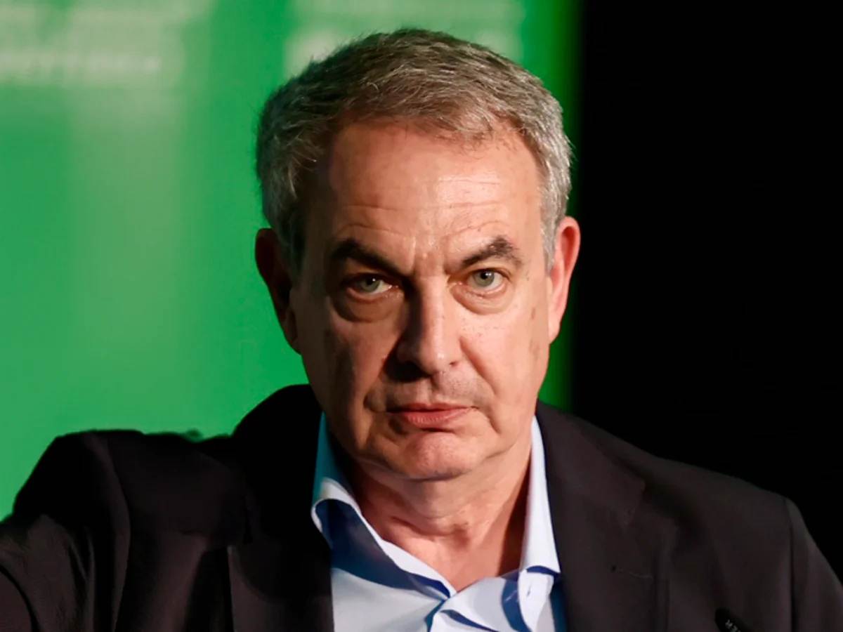 El juez Calama investiga a Zapatero por delito fiscal y contrabando de joyas vinculadas a la trama de la aerolínea Plus Ultra