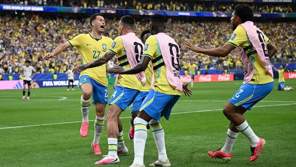 Brasil clasifica a octavos de final en el Mundial de la FIFA 2026 tras derrotar 2-1 a Japón con un gol agónico de Gabriel Martinelli