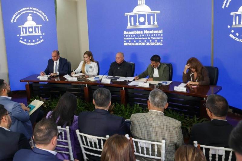 Diosdado Cabello activa la Revolución Judicial en el Zulia y 7 estados de Venezuela para revisar expedientes en recintos penitenciarios