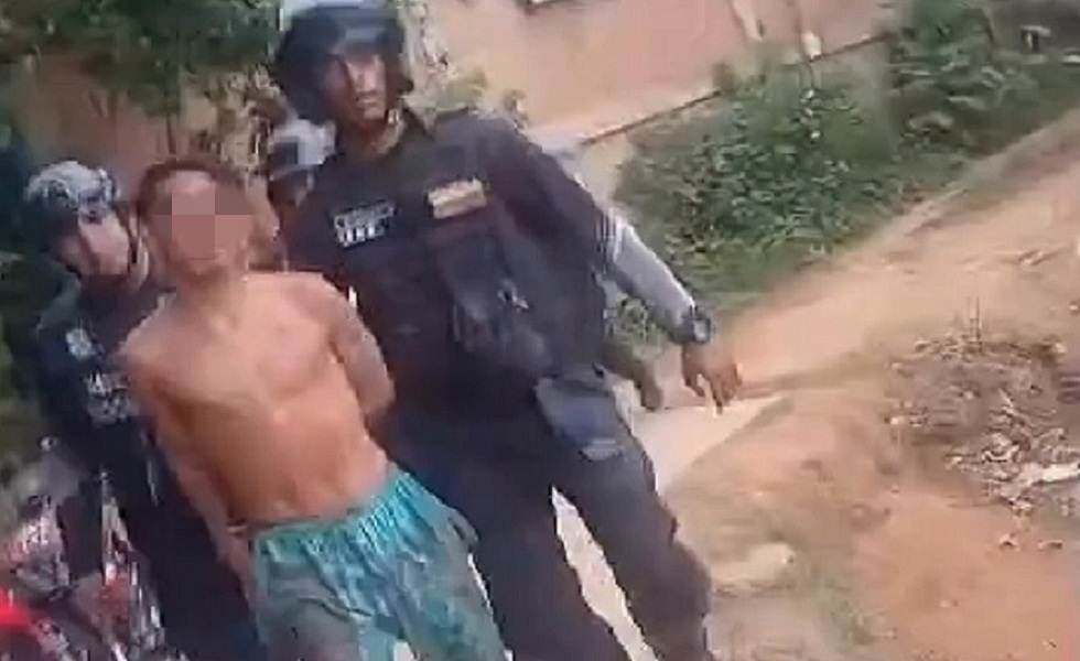 Un hombre de 22 años fue detenido por el SIP tras asesinar a su cuñado con un machete en Carayaca