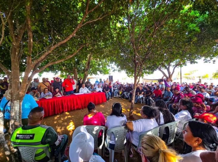 El gobernador Luis Caldera encabezó el Gabinete Territorial Comunal en la parroquia Francisco Eugenio Bustamante de Maracaibo
