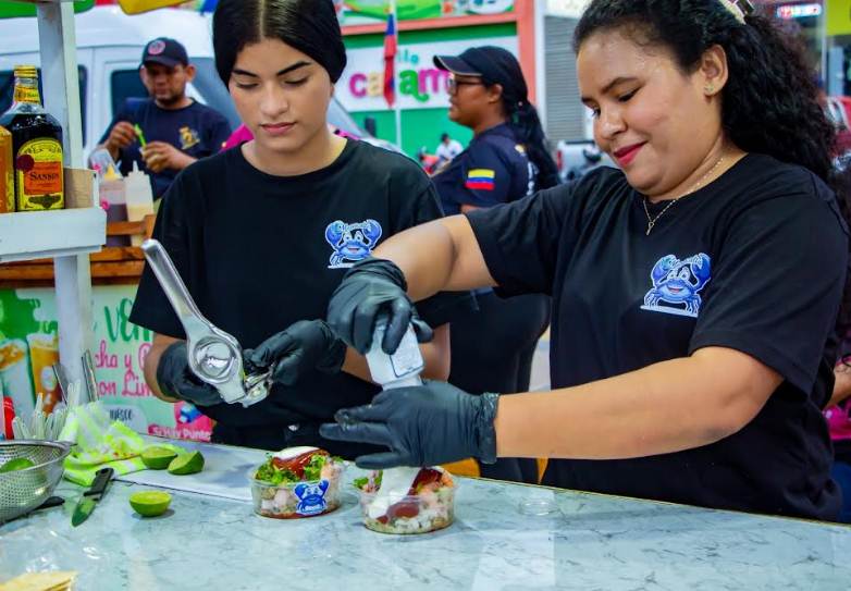 La Alcaldía formalizó a más de 400 emprendedores en San Francisco Zulia durante 2026