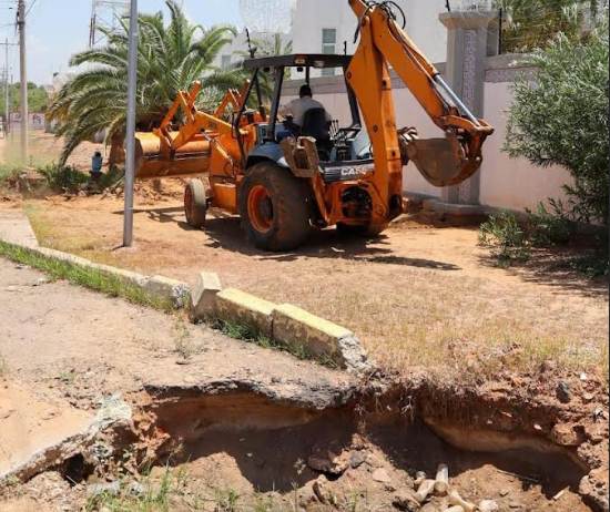 La Alcaldía de Maracaibo despliega gabinete de infraestructura en Cacique Mara para reparar colectores