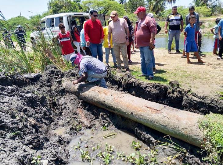 Alcaldía de Mara e Hidroven reparan tubería matriz de 16 pulgadas para optimizar el servicio de agua en el Zulia