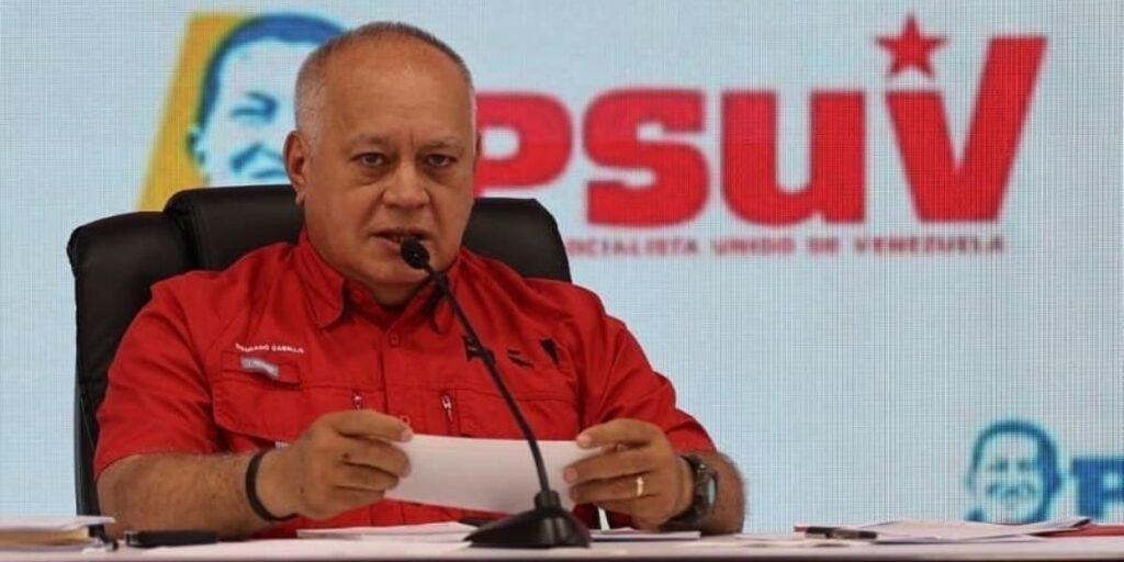 Diosdado Cabello anuncia que el Gobierno exigirá el levantamiento de sanciones y defenderá la paz en el diálogo con la AN de 2015