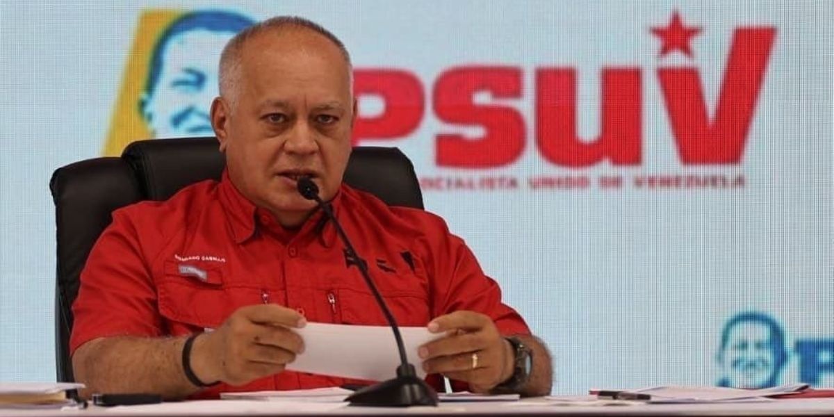 Diosdado Cabello anuncia que el Gobierno exigirá el levantamiento de sanciones y defenderá la paz en el diálogo con la AN de 2015