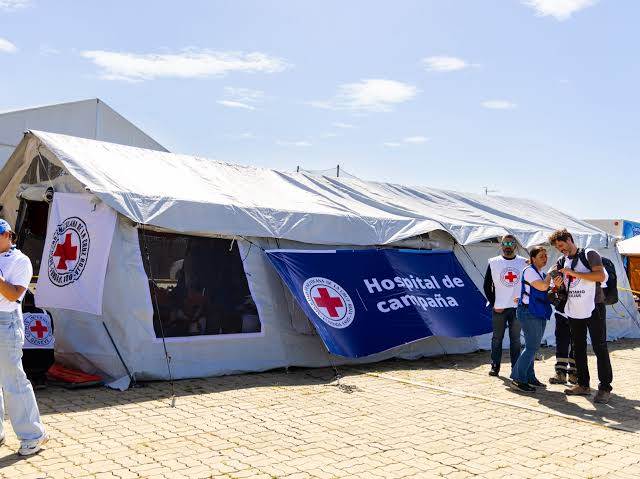 La Cruz Roja Venezolana proyecta dos años de asistencia humanitaria para 300. 000 afectados por los fuertes terremotos en Venezuela
