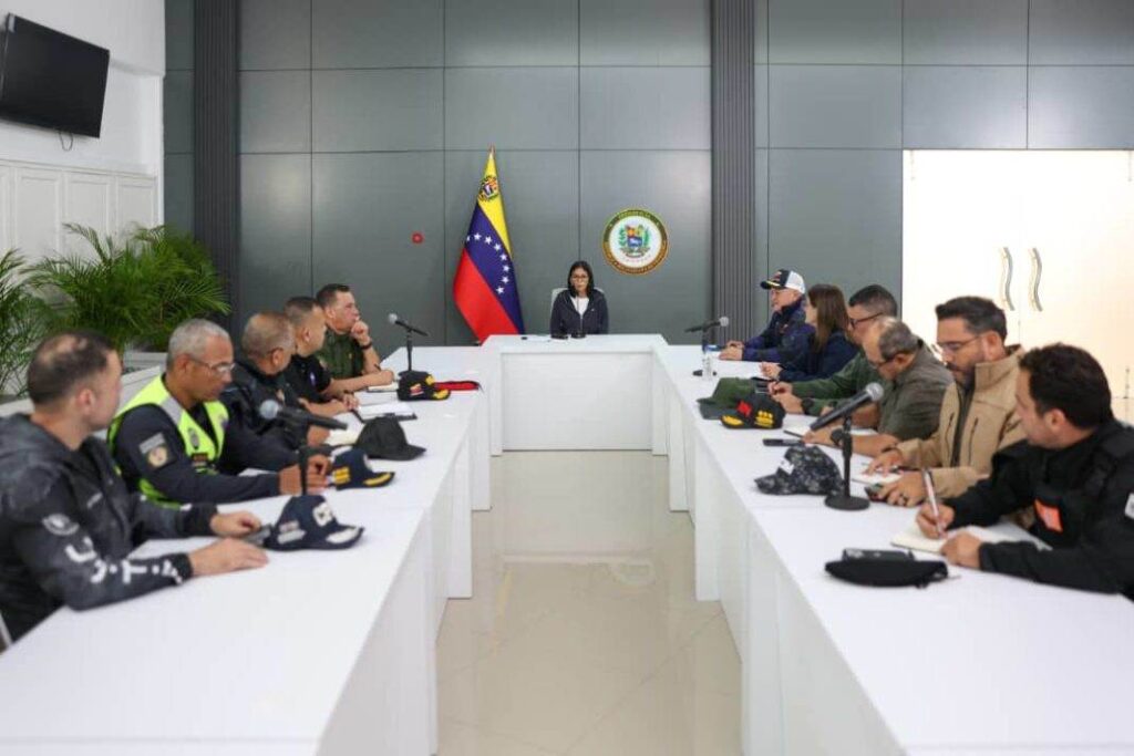 Delcy Rodríguez coordina cuerpos de seguridad tras sismos en Venezuela