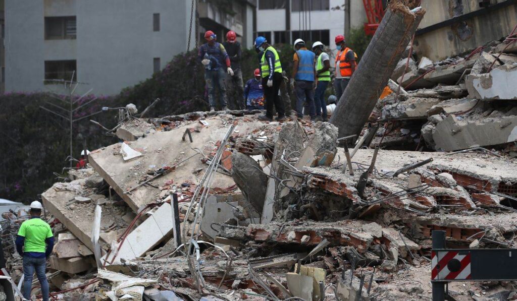 España eleva a 27 los fallecidos por los terremotos en Venezuela