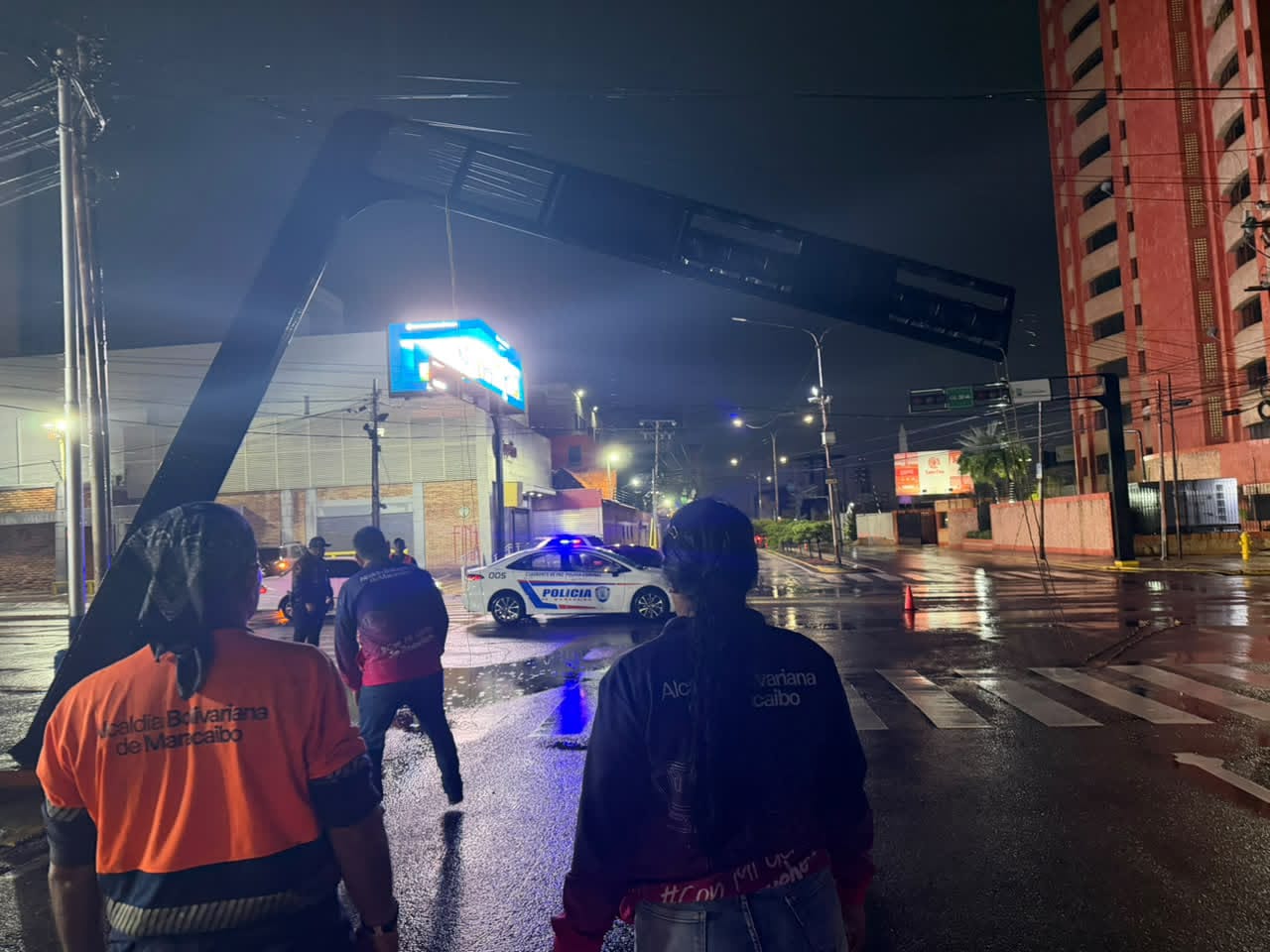 Balance oficial tras las fuertes lluvias y vientos huracanados en Maracaibo del 27 de julio