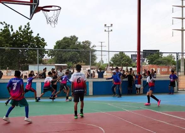 La Alcaldía de Maracaibo invierte los aportes tributarios en la recuperación de canchas, plazas y espacios recreativos