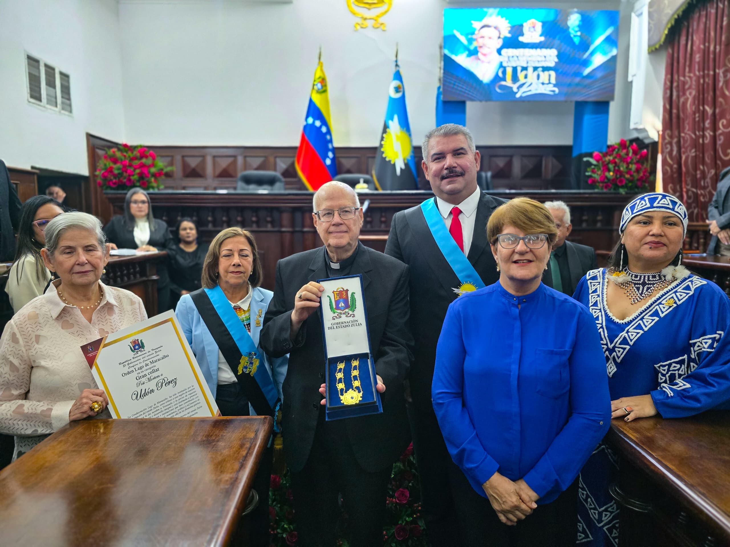 Zulia conmemora el centenario de Udón Pérez con la entrega de la Orden Lago de Maracaibo