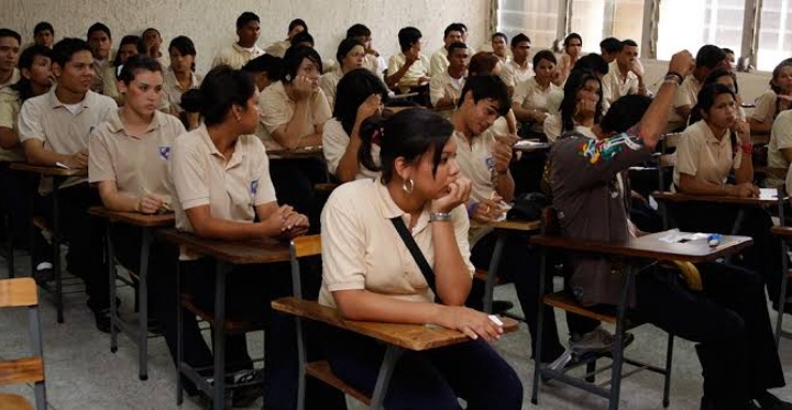 Sistema Nacional de Ingreso 2026 abre registro para bachilleres en todo el país..