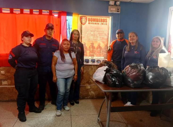 Bomberos activan el principal centro de acopio en el municipio Miranda