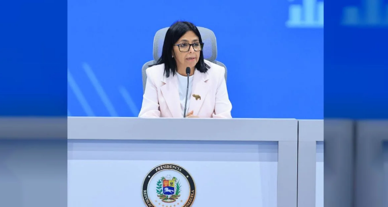 Delcy Rodríguez exige al Reino Unido devolver el oro.