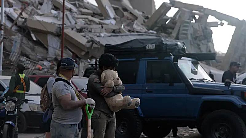 Venezolanos repatriados en el vuelo 164 sufren la tragedia de los sismos en Venezuela