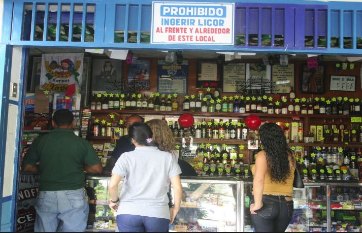 Ventas de licores cierran por luto nacional
