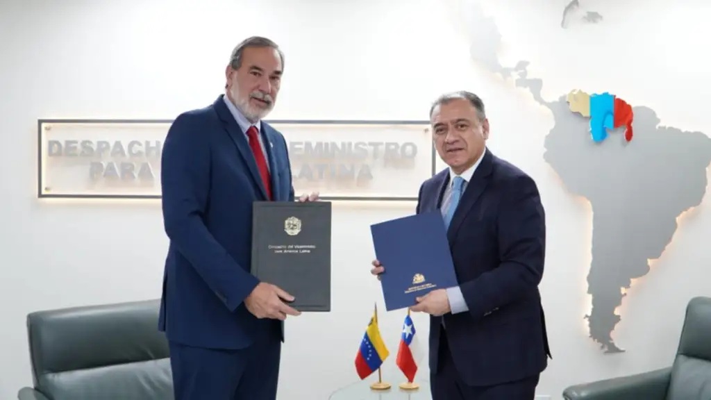 Venezuela y Chile formalizan el reinicio de sus relaciones consulares