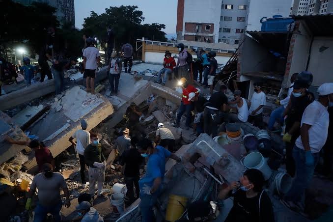 Sube a 132 la cifra de muertos y más de 570 heridos tras el terremoto de 7,4 en Colombia
