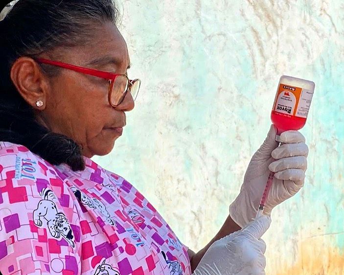 Jornada de vacunación antirrábica para mascotas en un punto de atención del estado Zulia