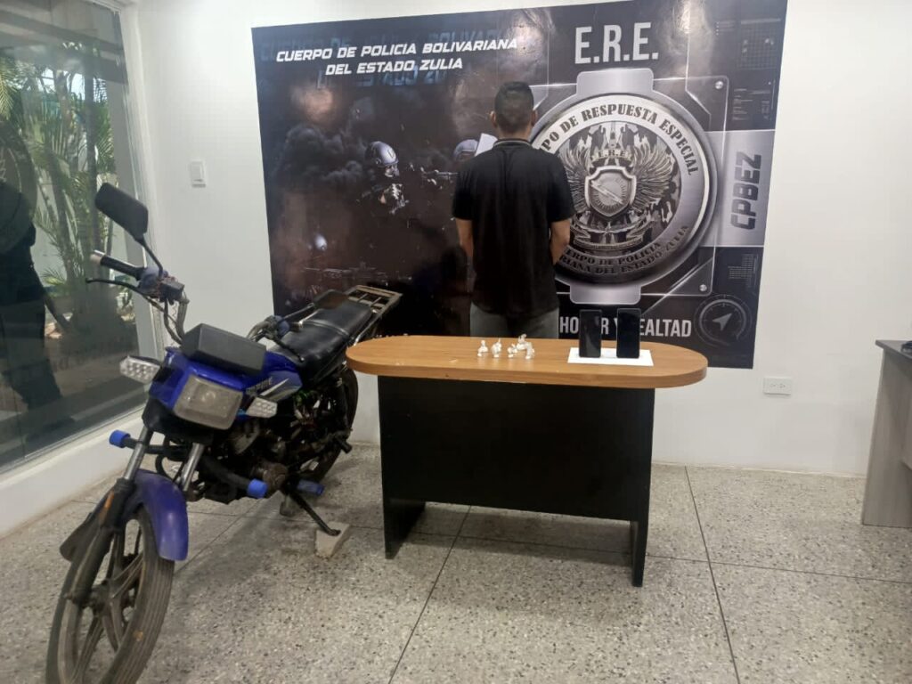 Funcionarios del Cpbez durante procedimiento que dejó dos detenidos por presunta droga en Maracaibo