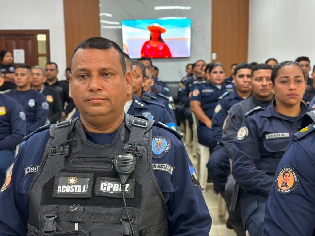 El Cpbez certifica a nuevos funcionarios en el Curso Básico Motorizado II-2026 para fortalecer el patrullaje y la seguridad vial