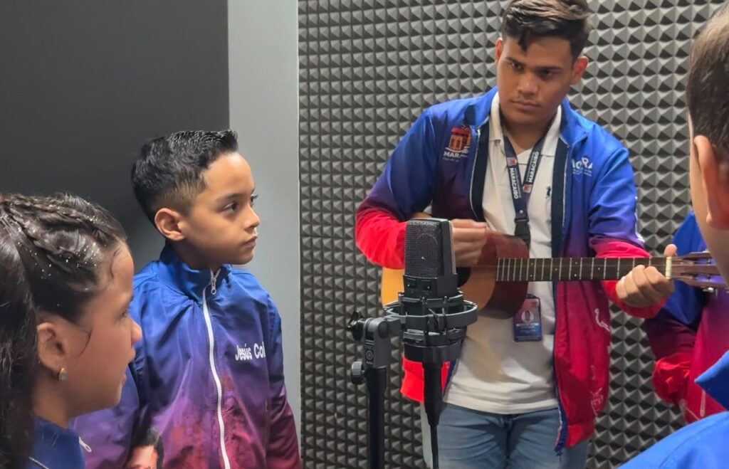 Los ganadores del Festival Infantil-Juvenil de Gaitas inician grabaciones profesionales