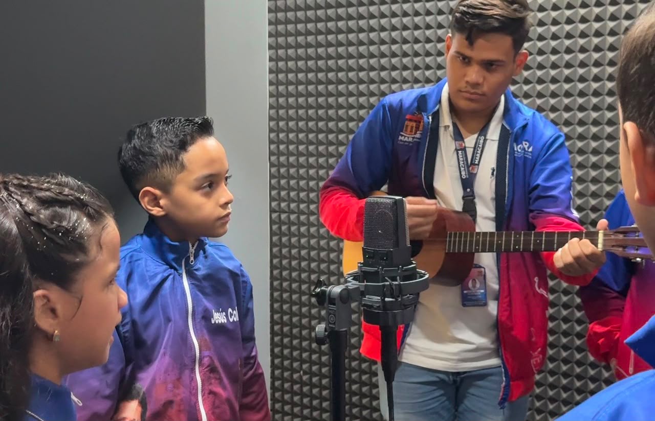 Los ganadores del Festival Infantil-Juvenil de Gaitas inician grabaciones profesionales