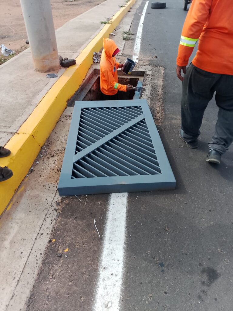 La Gobernación del Zulia optimizó el sistema de drenajes en la Circunvalación 3 de Maracaibo