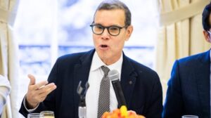 Analiza con el economista Luis Vicente León las implicaciones económicas, financieras y los retos operativos del nuevo acuerdo petrolero entre Venezuela y EE. UU.