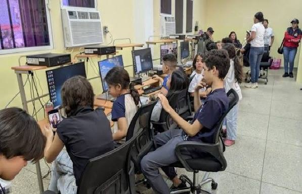 Culmina con éxito el Plan Vacacional de Robótica Educativa 2026 en Cabimas, Zulia