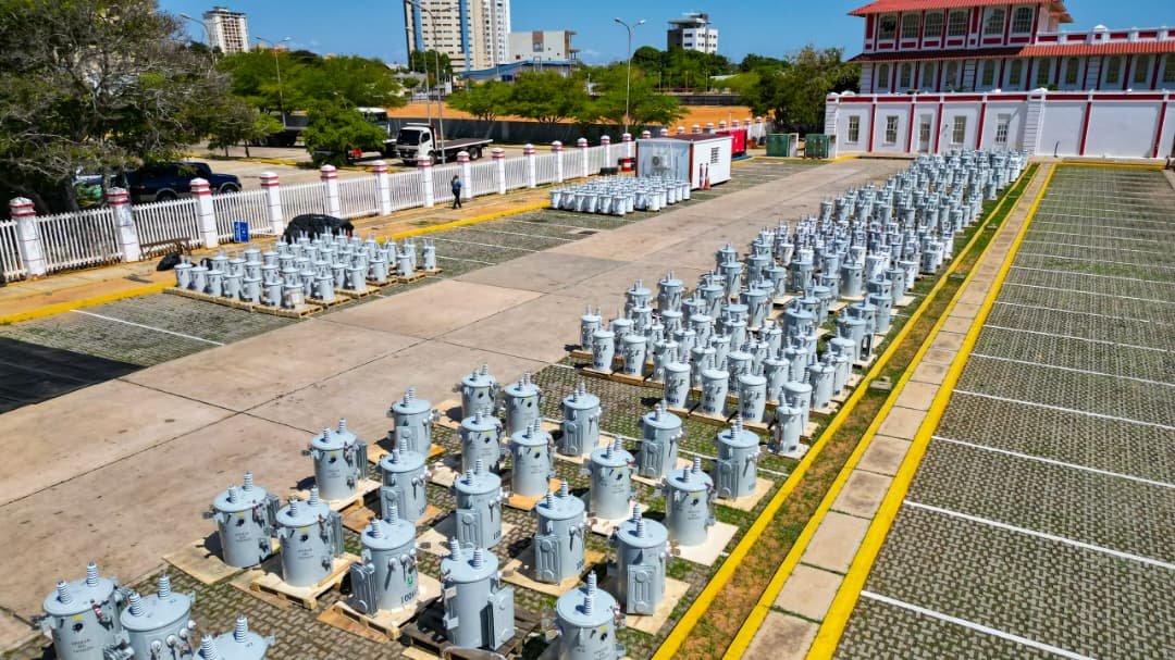 Municipios zulianos reciben transformadores eléctricos para sustituir en las comunidades