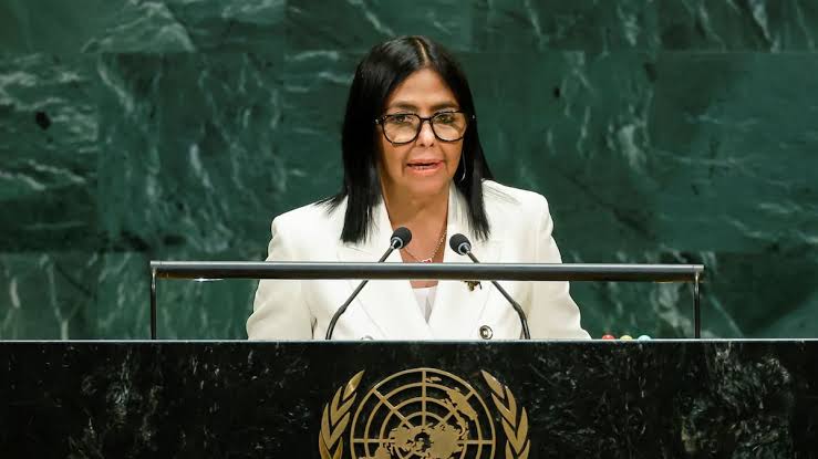 Delcy Rodríguez anuncia en la ONU que Venezuela celebrará elecciones y abrirá un nuevo tiempo político basado en la democracia