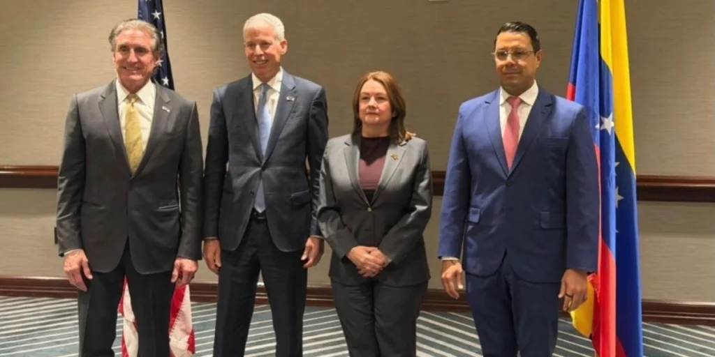 Delegación venezolana sostiene reunión de alto nivel con funcionarios de EE. UU. en el G20 de Energía en Houston