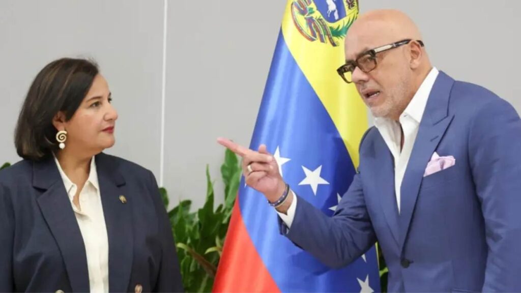 Gobierno y oposición reanudan este jueves el segundo ciclo de diálogo político en Venezuela