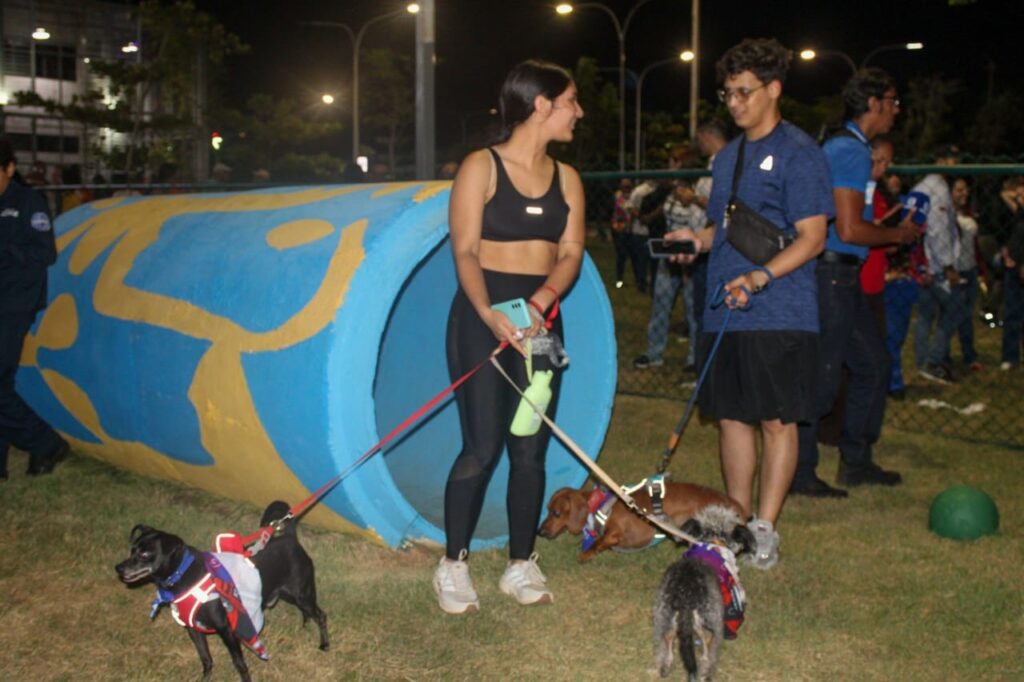 La Alcaldía de Maracaibo reinauguró el Parque Canino en el Parque Monumental Ana María Campos