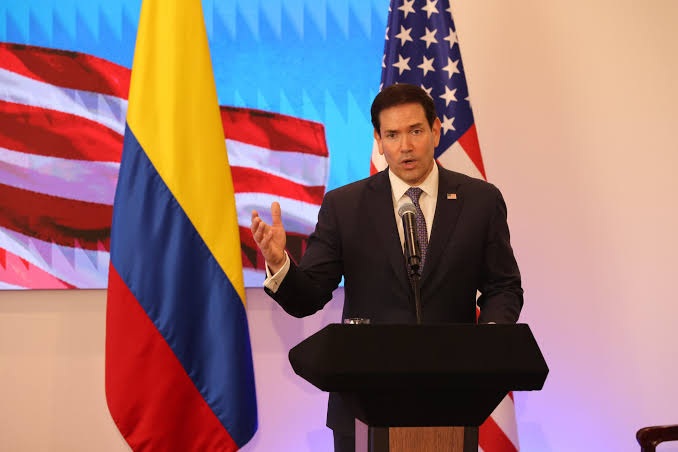 Marco Rubio advierte desde Colombia que la presencia del ELN en Venezuela es insostenible