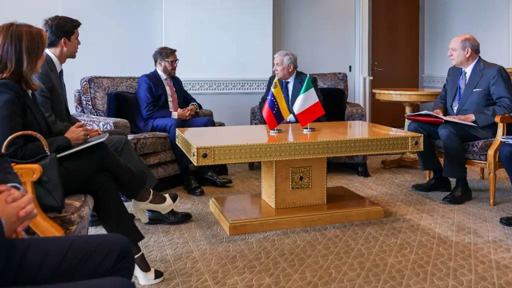 El canciller Félix Plasencia se reúne con su homólogo de Italia, Antonio Tajani, en la ONU para afianzar la agenda de cooperación bilateral