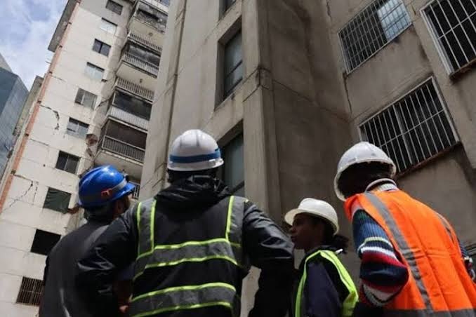 El Gobierno nacional implementará un código sísmico más estricto tras culminar la primera fase de inspecciones por los terremotos en el país