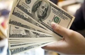Asdrúbal Oliveros advierte que el aumento de bolívares y la menor oferta de divisas incrementarán la presión sobre el mercado cambiario