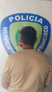Polisur detiene a un hombre en la urbanización San Felipe III de San Francisco tras agredir a otro con un machete