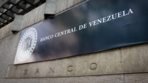 El BCV y la banca nacional coordinan medidas para fortalecer la estabilidad monetaria