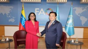 La presidenta Delcy Rodríguez se reunió en Roma con el director general de la FAO, Qu Dongyu